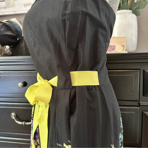 Madison Leigh Floral Fit & Flare Dress Sz 12 - Picture 3 of 16